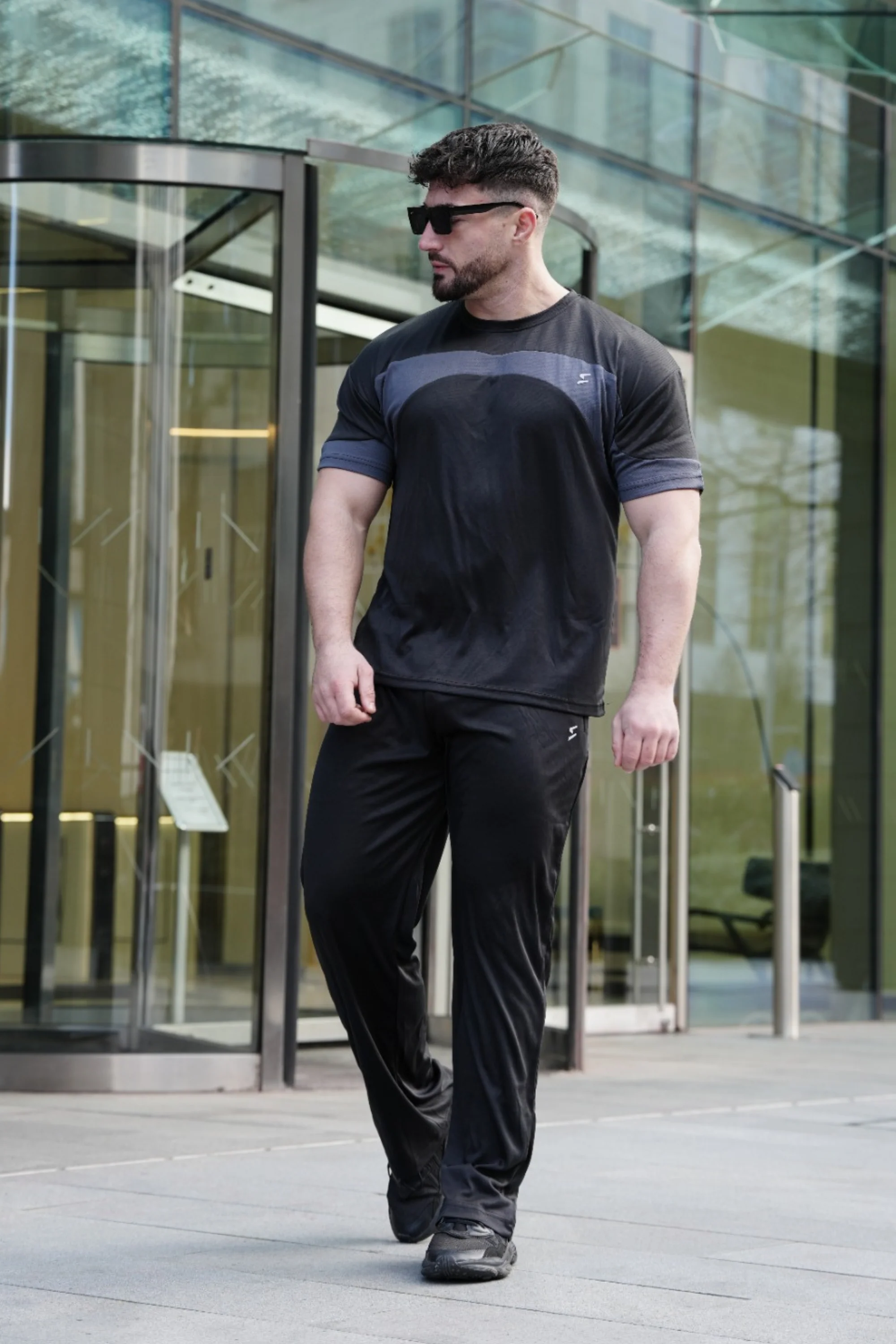 Spd Max Oversize Tracksuit - Image 2